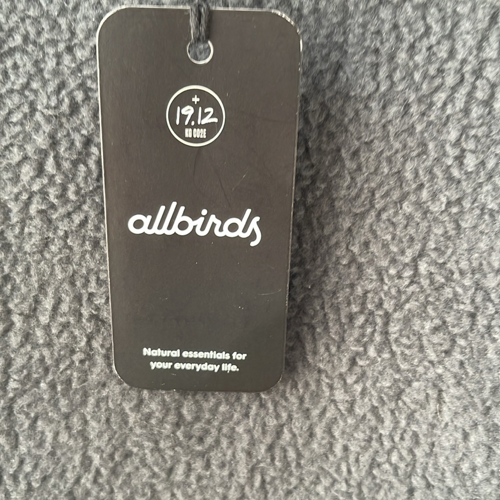 NWT ALLBIRDS FLUFF FLEECE PULLOVER - Picture 2 of 6